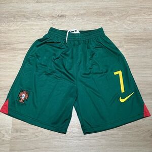 Nike Boy’s Portugal National Team Home Stadium shorts size M